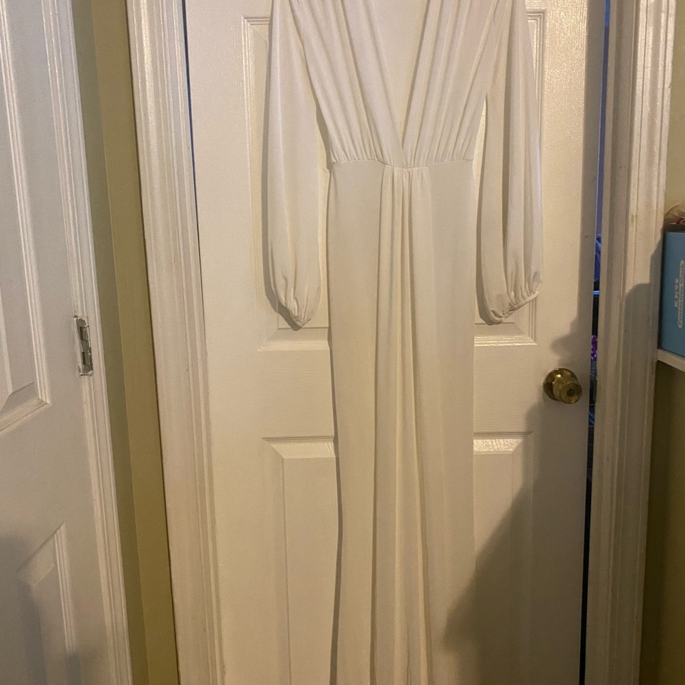 Elegant White Maxi Dress